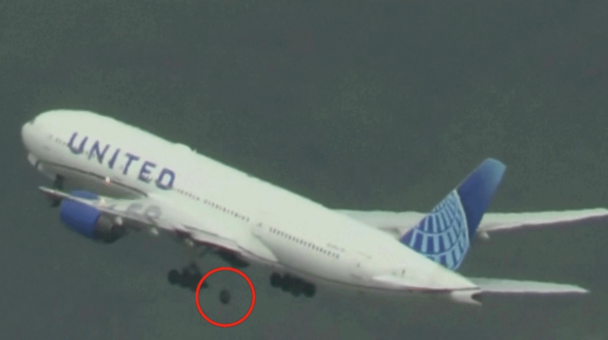 United Airlines Flight UA82 Emergency