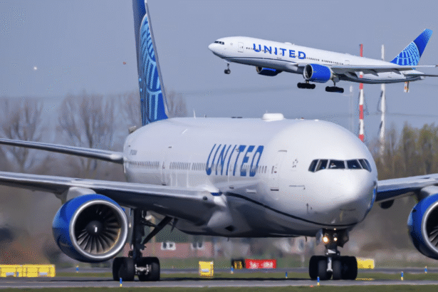 united airlines flight ua770 emergency diversion